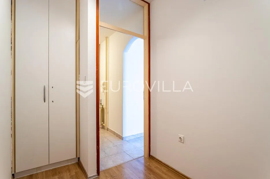 solin, hektorovićeva ulica, jednosobni stan ukupne površine 42 m² - slika 7
