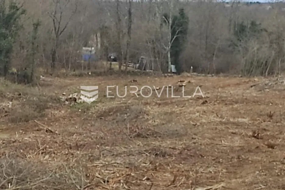 istra, kršan - prostrano građevinsko zemljište uz prometnicu, 10,787 m2 - slika 6