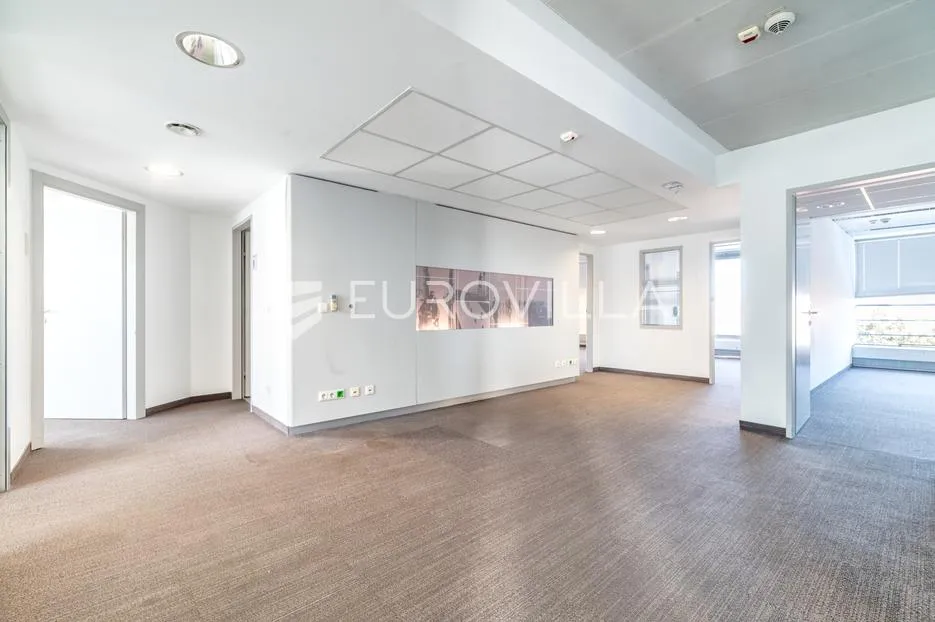 zagreb, donji grad, poslovna zgrada nkp 2463 m2 u strogom centru grada - slika 7