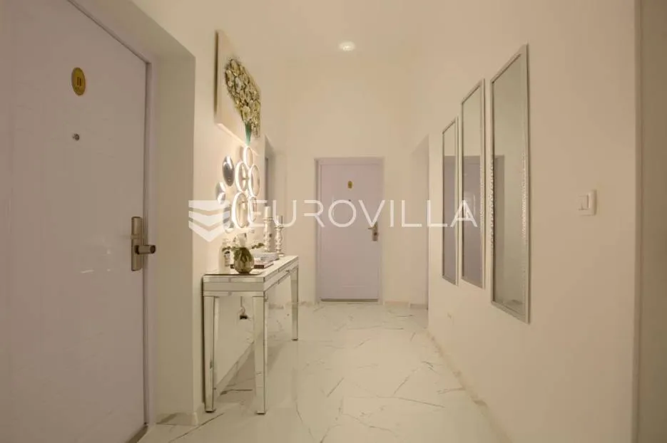 pula, moderan peterosoban stan u centru grada 140 m² - slika 4