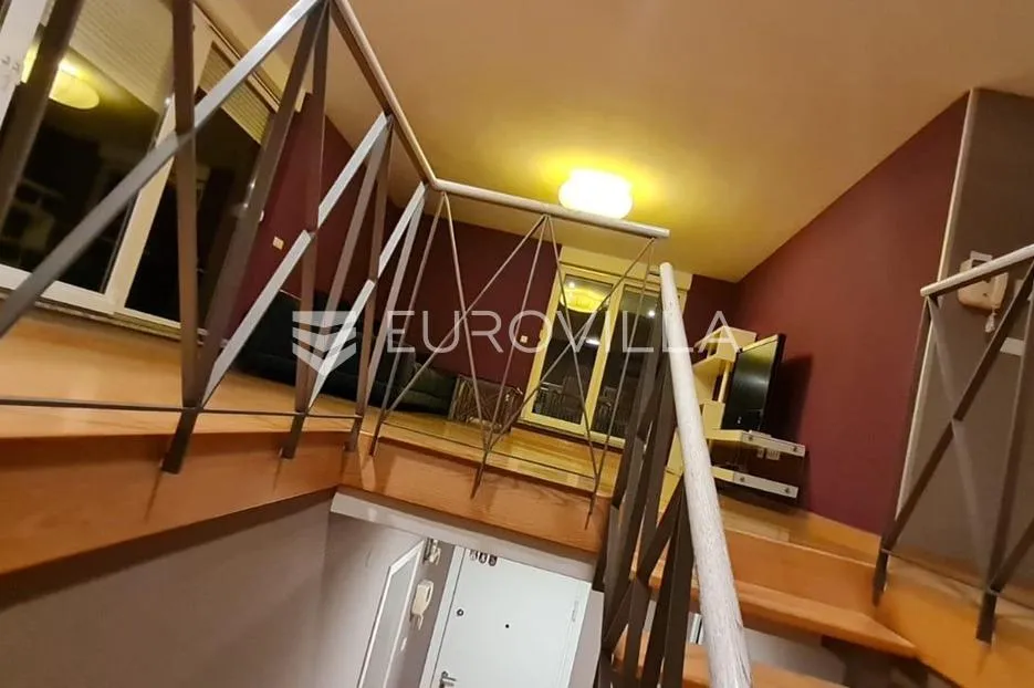 zagreb, stenjevec, dvoetažan četverosoban penthouse 150 m² - slika 11
