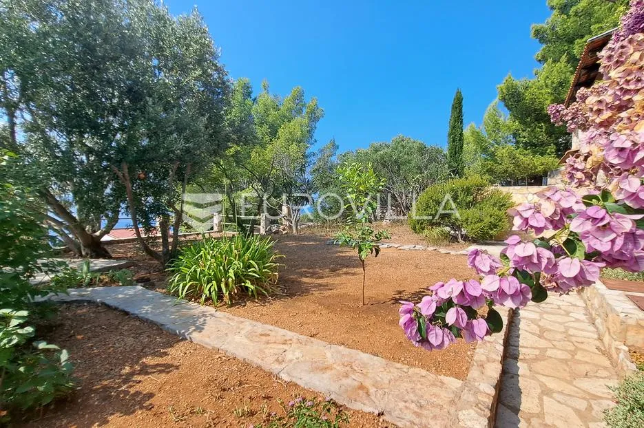otok hvar - lijepa kamena kuća na mirnoj lokaciji - slika 4