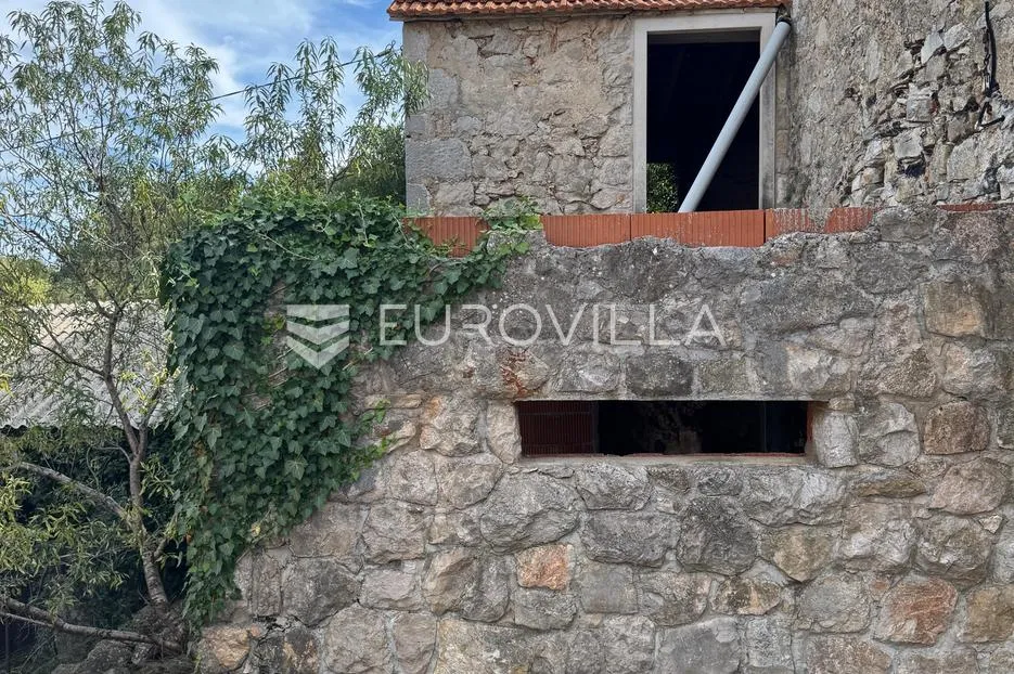 hvar, dol, autentična kamena kuća u mirnom i lijepom mjestu - slika 12