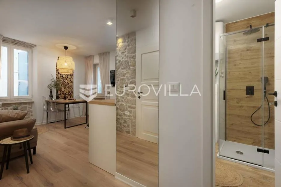istra, rovinj, predivan stan od 50 m² u centru grada - slika 8