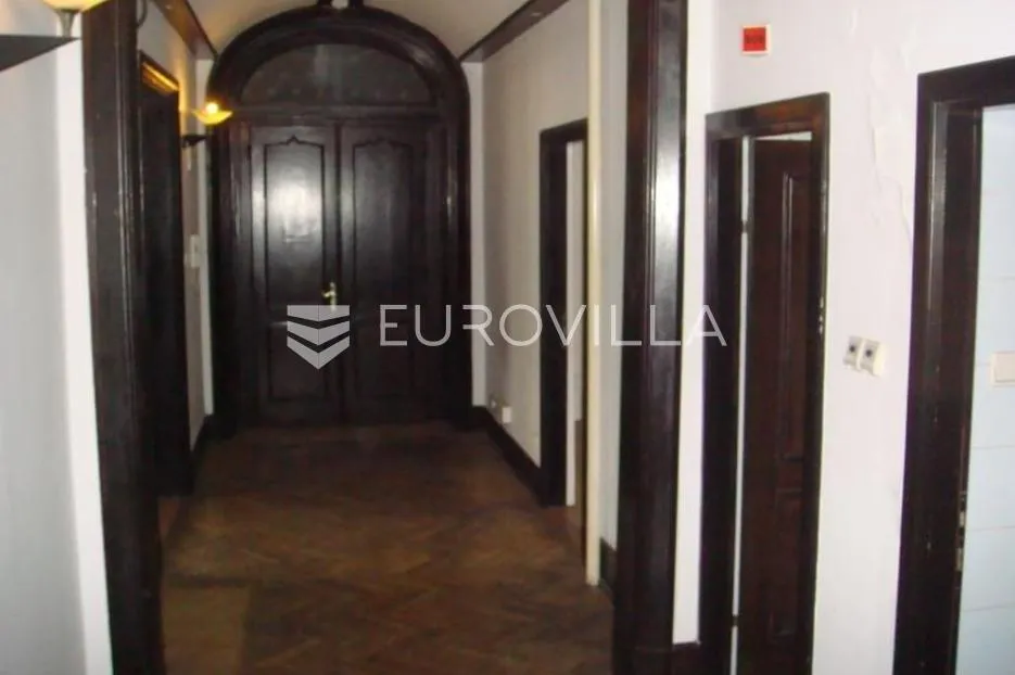 zagreb, centar, smičiklasova poslovni prostor 551 m² - slika 3