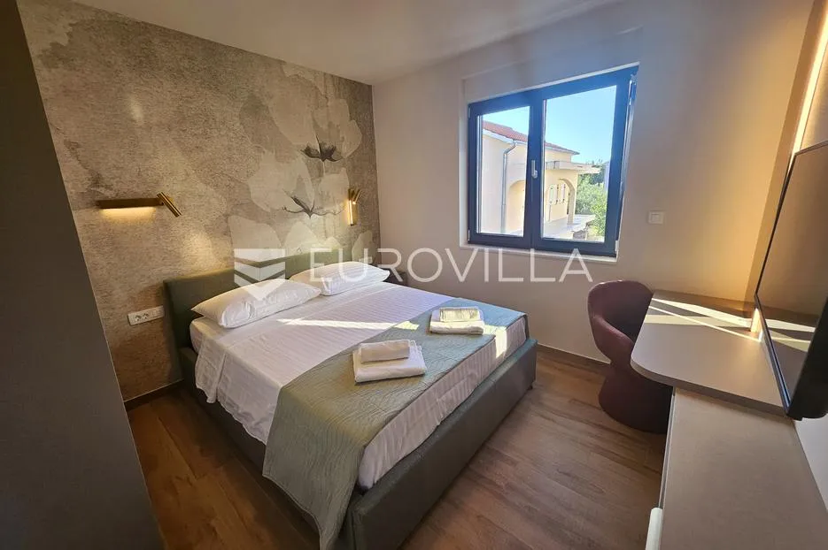 srima, novogradnja, vila s bazenom - slika 13