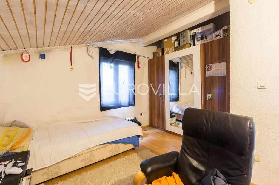 istra, poreč, samostojeća kuća na dvije etaže - slika 10