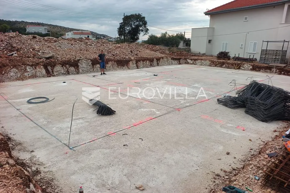 trogir, okrug gornji, penthaus na drugom katu površine od 65,89 m² s krovnom terasom - slika 9