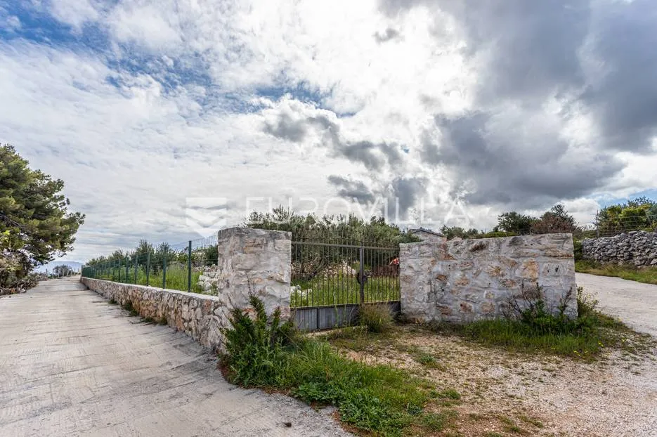 brač, supetar kamena kuća s pogledom na more - slika 19