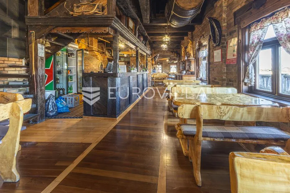 velika kopanica, uhodan restoran s prenoćištem uz državnu cestu d7 - slika 5