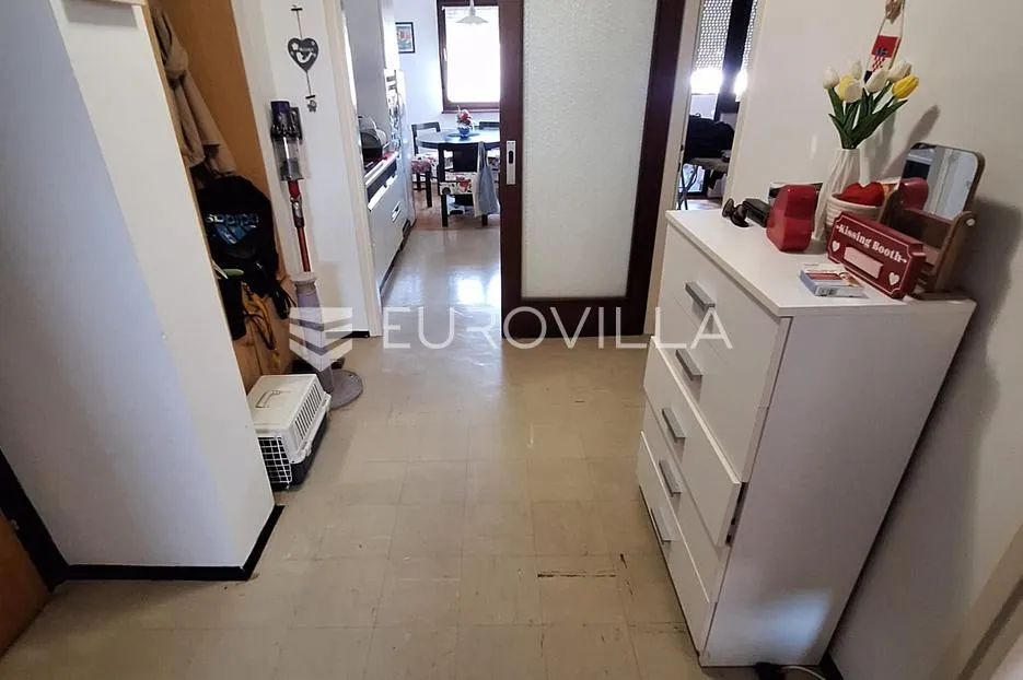 karlovac, novi centar, stan 58,50 m², odlična lokacija - slika 6