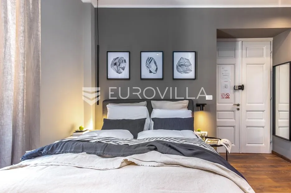 rijeka, centar, novouređen luksuzan stan nkp 78 m2 s tri apartmana - slika 16