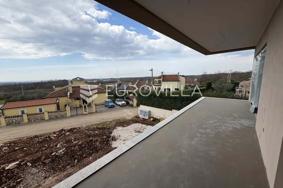istra, poreč, stan na 1. katu s panoramskim pogledom na more - slika 14