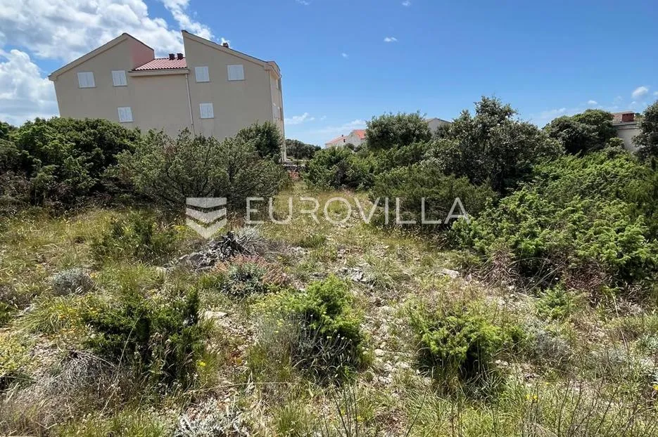 pag, mandre, atraktivno građevinsko zemljište površine 662 m² - slika 4