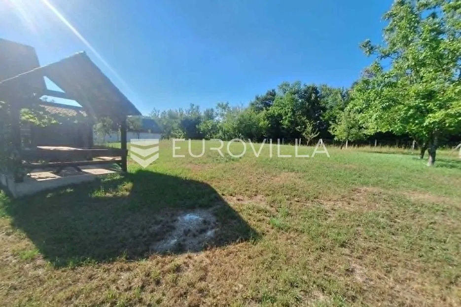 slunj, donji furjan, kuća 170 m², novouređena - slika 7