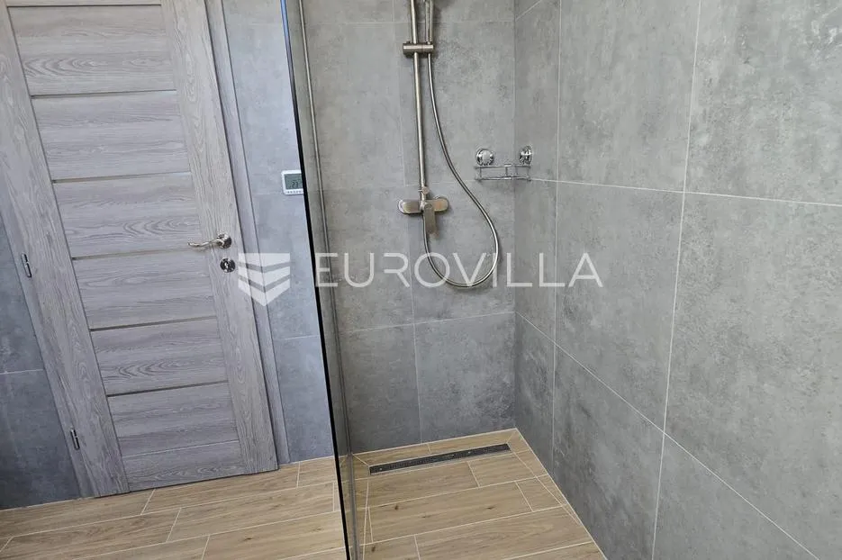 lužani, oriovac, renoviran trosobni stan, 62 m² - slika 6