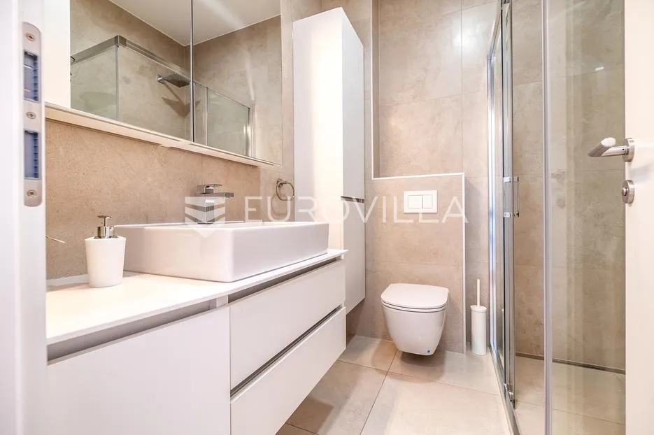 zagreb, maksimir, prekrasan stan 114 m² - slika 8