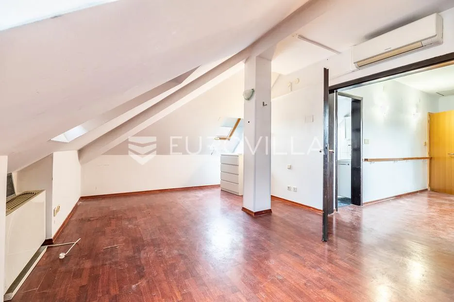 remete, objekt 1.050 m², idealan za vrtić/dom - slika 19