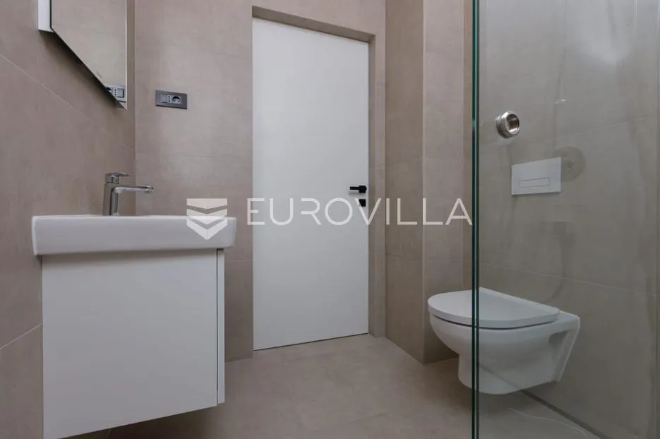 lovran, ekskluzivni penthouse u novogradnji 196,25 m², s otvorenim pogledom na more - slika 23