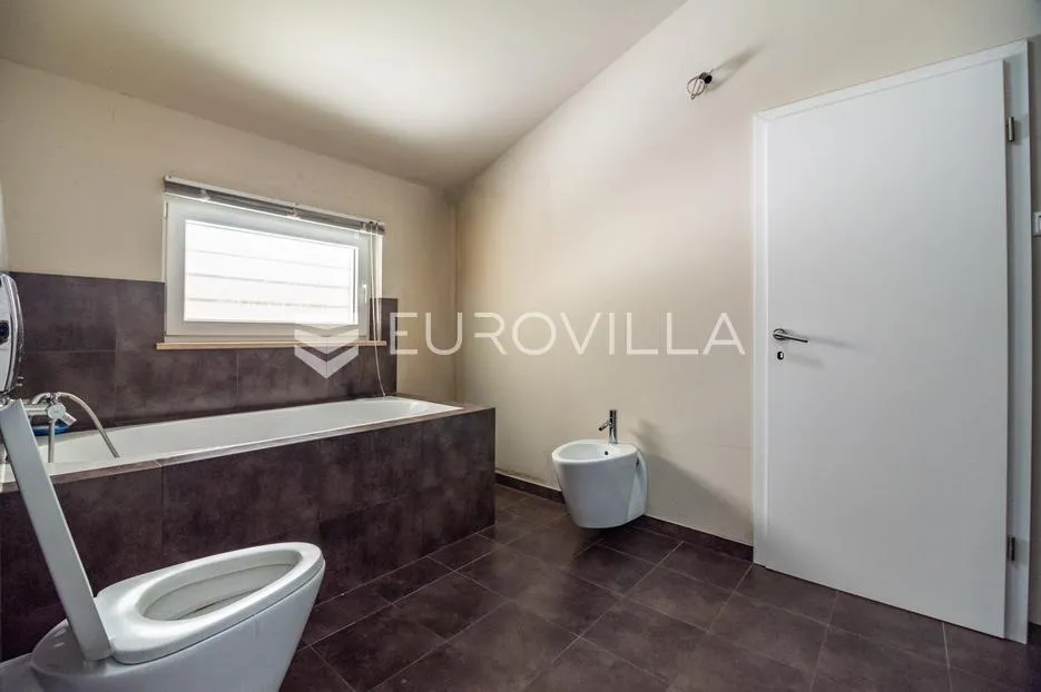 istra, medulin, ekskluzivan penthouse s otvorenim pogledom na more - slika 18