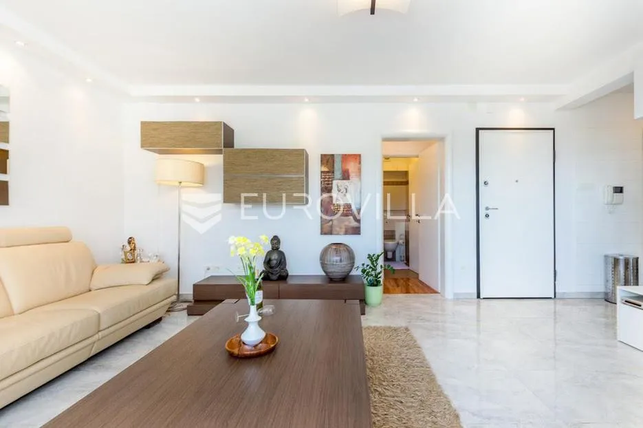 crikvenica, eksluzivni četverosobni penthouse neto korisne površine od 145 m² s parkingom - slika 4