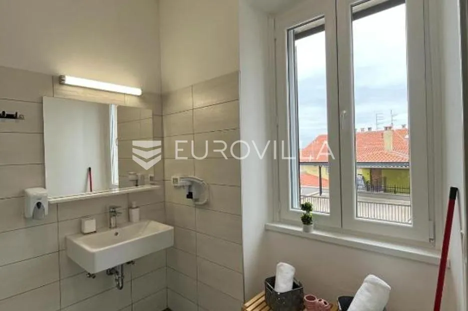 istra, pula, dva apartmana u centru, 58,91 m², blizu arene, odlična investicija i turistički najam - slika 14