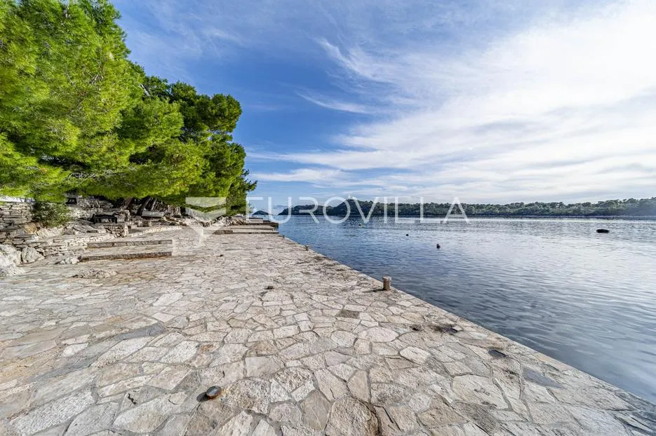 otok korčula, vela luka, kuća sa 5 apartmana u uvali karbuni - slika 29