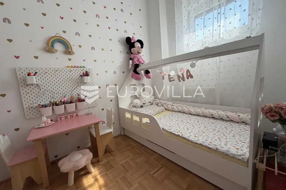 đakovo, moderno uređen trosoban stan s velikom terasom - slika 8