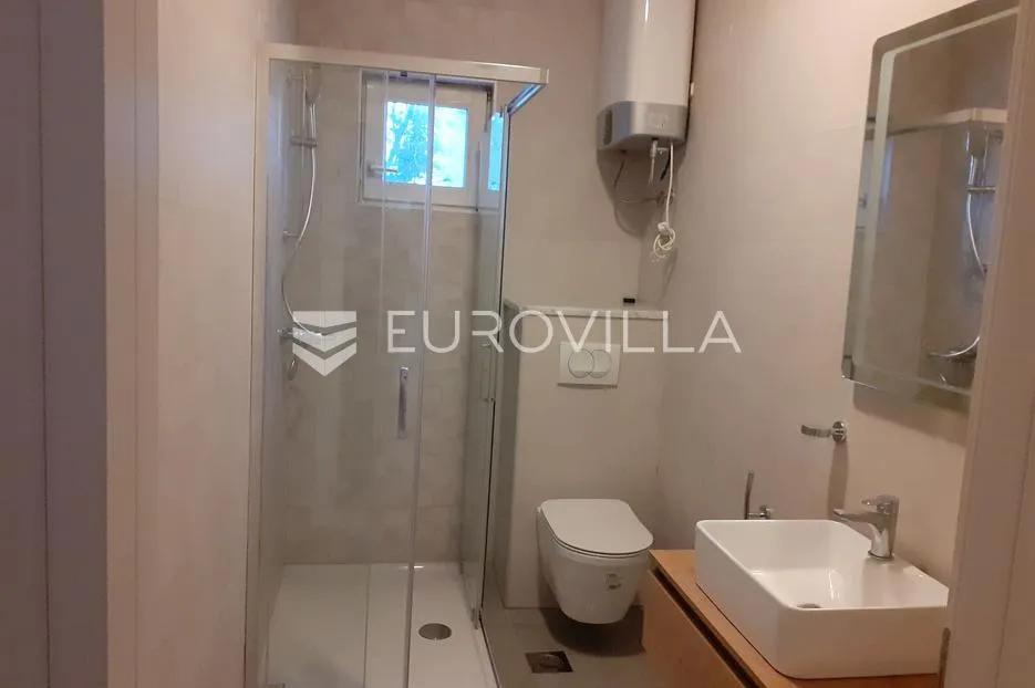 rogoznica, dva stana nadomak mora - slika 11