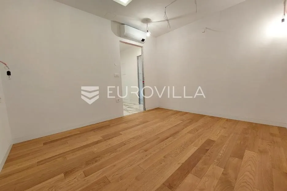 istra, pula, štinjan, stan s velikim privatnim vrtom 950m od plaže - slika 11