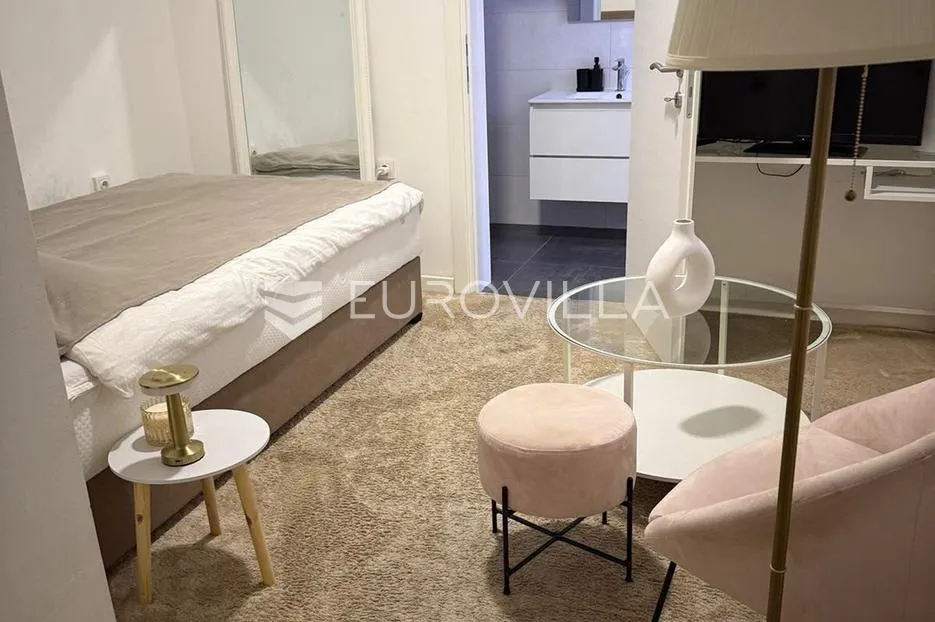 osijek, centar, prodaja, stan 74 m2, kompletno renoviran i namješten - slika 10
