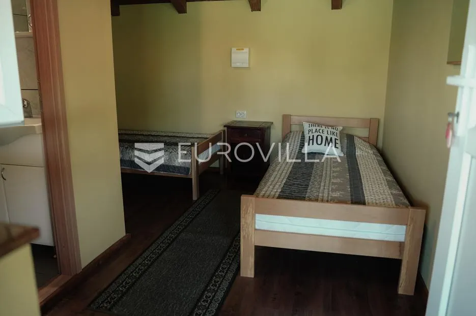 ilok, šarengrad, imanje uz samu obalu dunava s vlastitim pristupom rijeci - slika 39