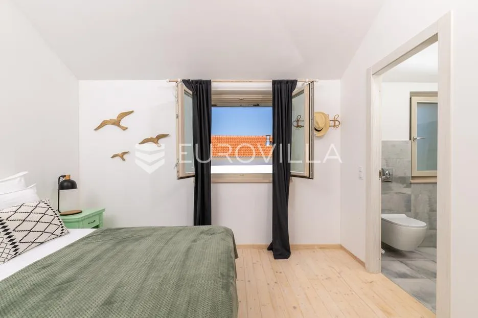 hvar, vrboska, predivna kamena vila u blizini mora - slika 23
