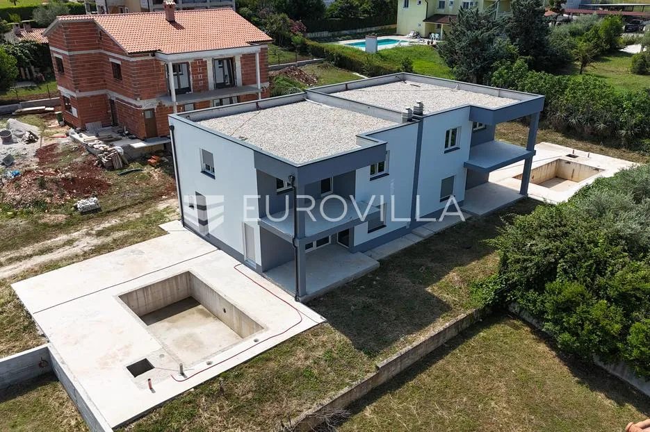 istra, poreč, ekskluzivna dvojna vila vrhunske kvalitete s bazenom i wellnessom - slika 5