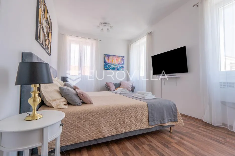 “zadar, poluotok novouređen elegantan, 30 m od narodnog trga, pogled na kalelelargu - slika 4