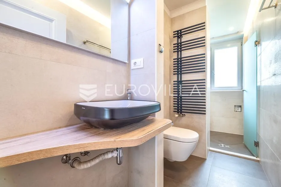 zagreb, rakovčeva, prekrasan četverosoban stan, 115 m² - slika 7