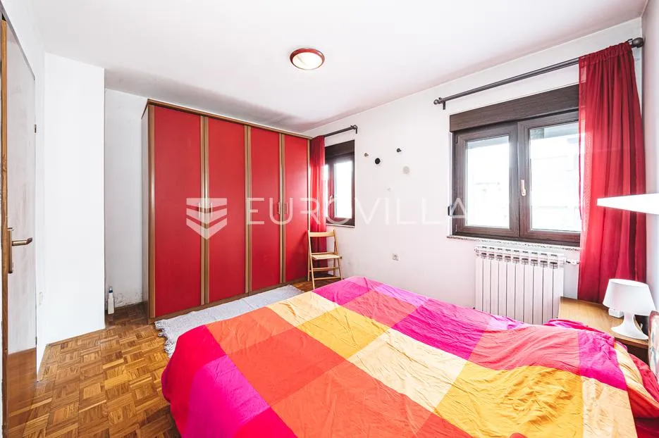 zagreb, trešnjevka, trosoban stan s loggiom 72 m² - slika 7