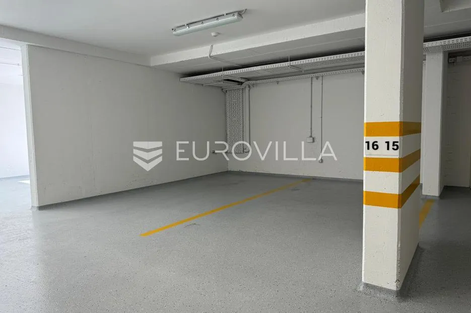 opatija, luksuzan stan s vrtom, bazenom, i red do mora, novogradnja - slika 17