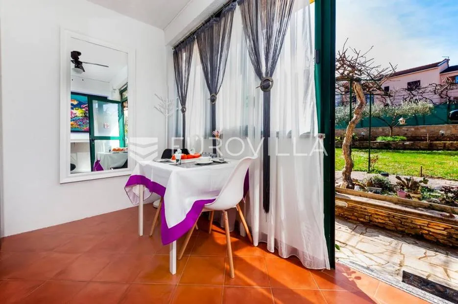 istra, rovinj, kuća 360 m2 s tri stana i zasebnom kućicom, izuzetna lokacija - slika 8