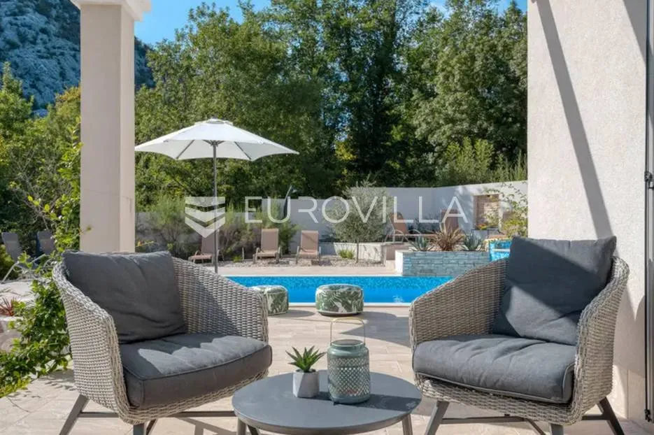 crikvenica, drivenik, moderna vrhunski dizajnirana villa s bazenom - slika 19