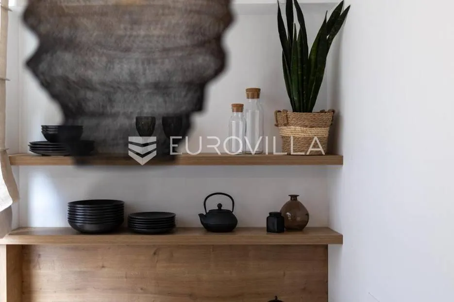 istra, pula, moderan dizajnerski stan,50 m², u strogom centru grada - slika 8