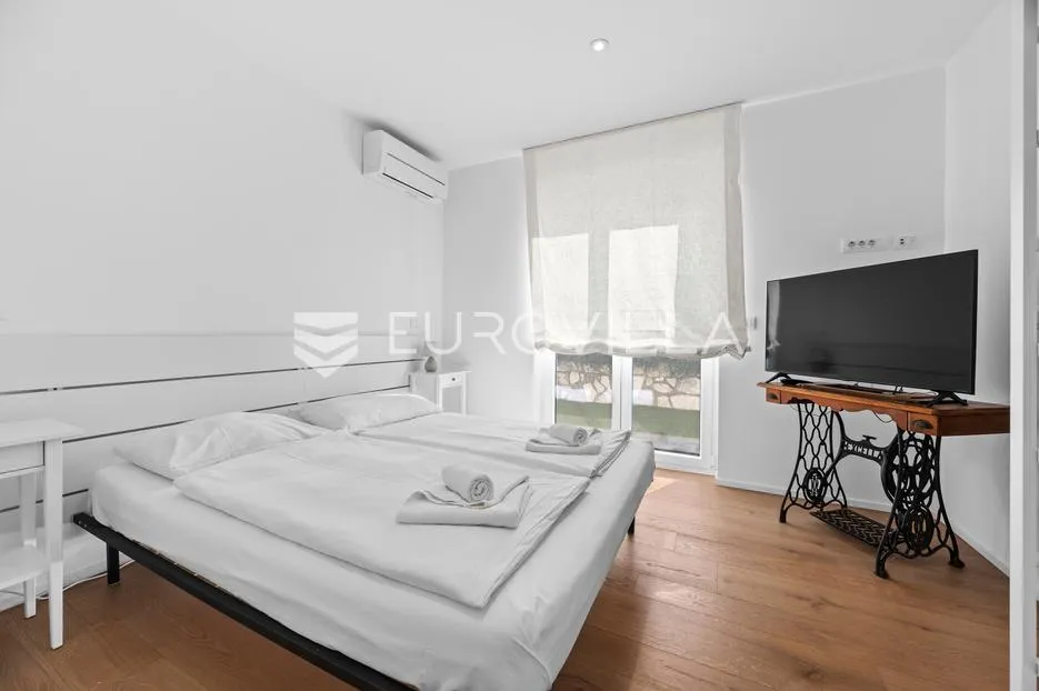 istra, volme, ekskluzivna vila s pogledom na more, 126,54 m², zajednički bazen - slika 19