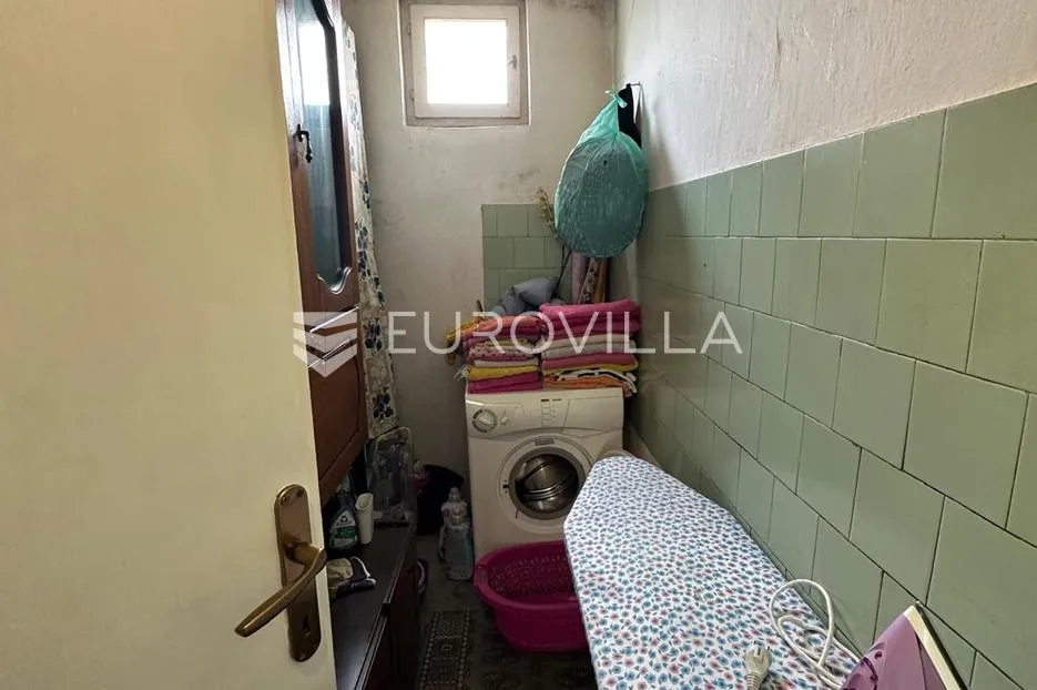vukovar, sotin, kuća s poslovnim prostorom i velikom parcelom 3.675 m² - slika 12