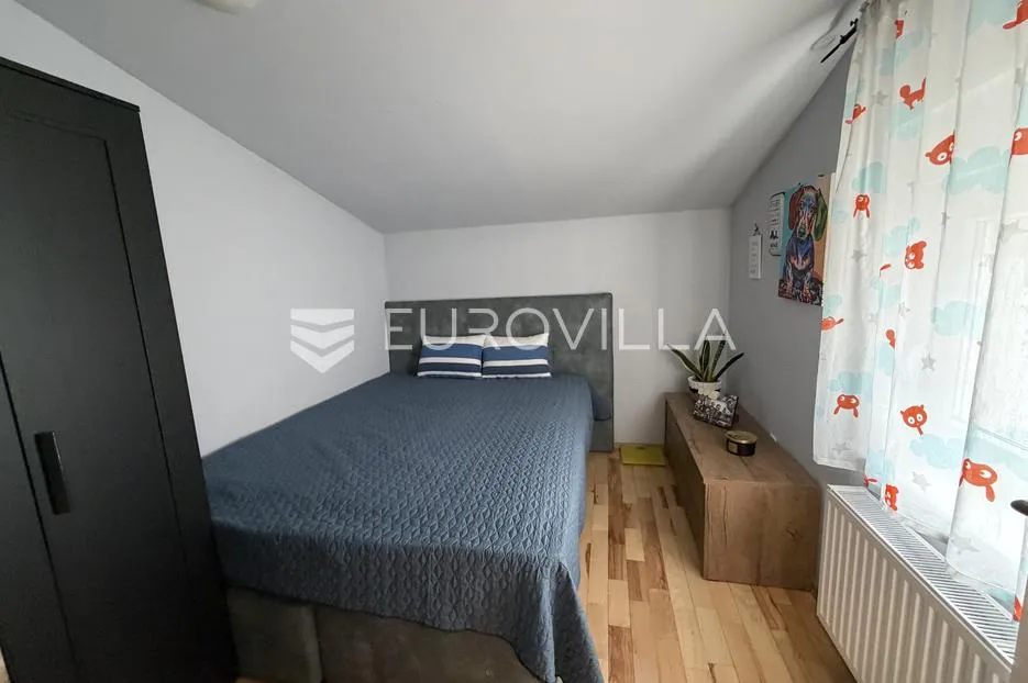 đakovo, centar, prostran trosoban stan od 112 m² u zgradi s liftom - slika 23