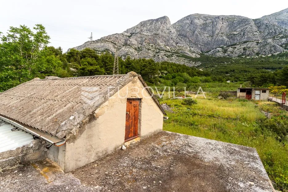 baška voda, zemljište s kućom za renovaciju i panoramskim pogledom na more - slika 5