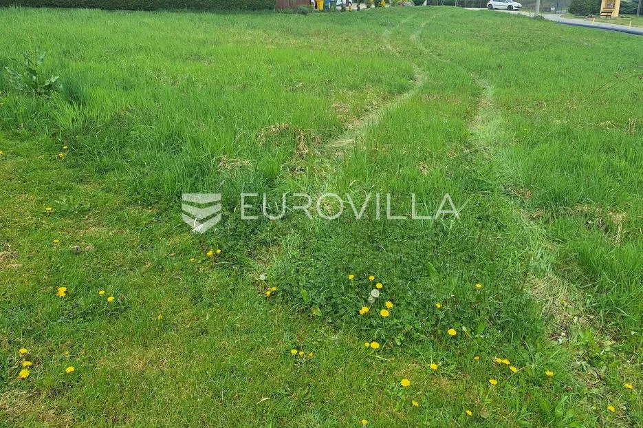 karlovac, jelaši, građevinsko zemljište 1320 m² na mirnoj lokaciji - slika 3