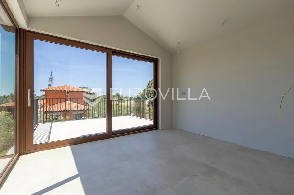 istra, vabriga, vila s pogledom na more i masline - slika 42