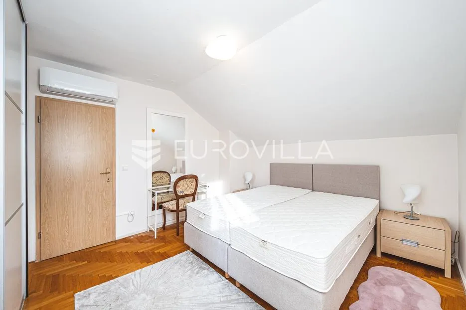 zagreb, zelenjak, prekrasan četverosoban dvoetažni stan, 120 m² - slika 14