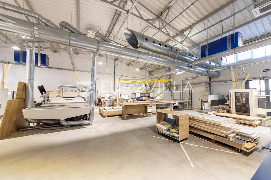 osijek, prodaja najam poslovni kompleks, 2.100 m² na zemljištu od 4200 m² - slika 12