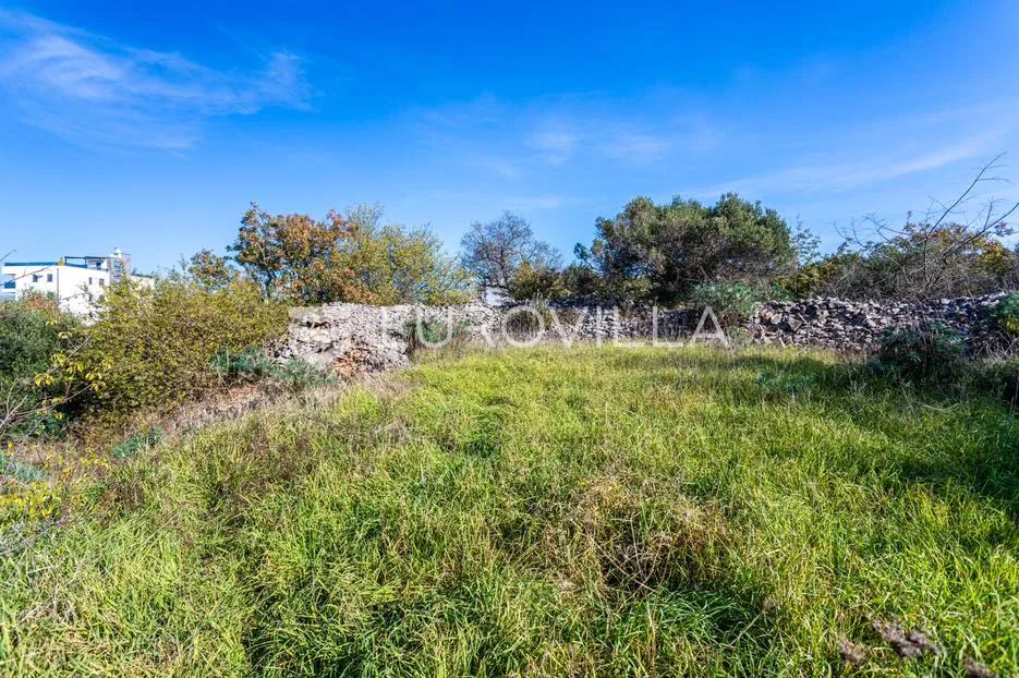 čiovo, okrug gornji, građevinsko zemljište 1731 m² - slika 2